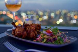 Sky Bar 25