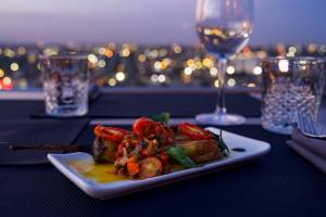Sky Bar 25