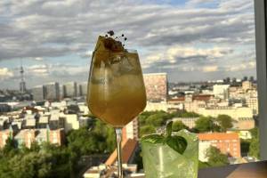 SOLAR Sky-Bar Restaurant Lounge