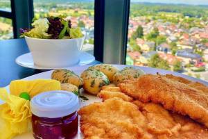 Cool Mama Sky Restaurant