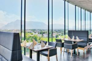Cool Mama Sky Restaurant