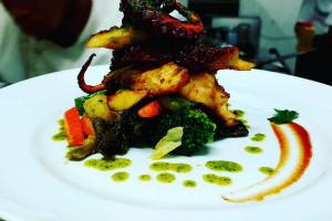 O Poeta Lounge & Food