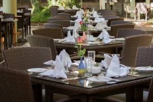 Gazebo Restaurant On The Park